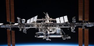 nasa-sure-seems-to-be-asking-an-awful-lot-of-private-space-stations