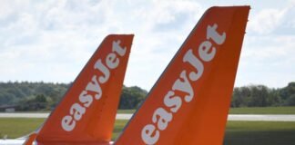easyjet-backs-$7.65-billion-apollo-bid-over-castlelake-offer