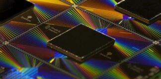 quantum-error-correction-can-constantly-recalibrate-a-processor