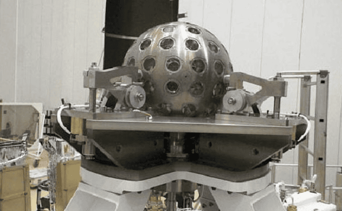 an-orbiting-disco-ball-gave-einstein’s-theory-its-most-precise-test-yet