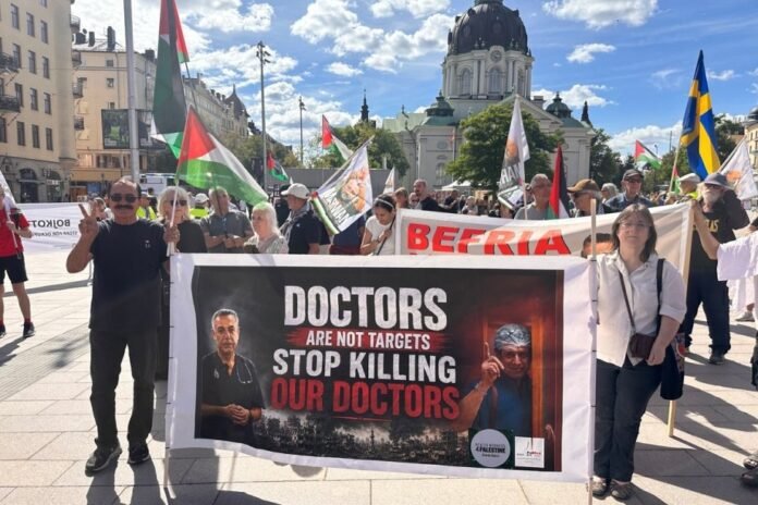 hundreds-in-sweden-protest-israeli-attacks,-ceasefire-violations-in-gaza