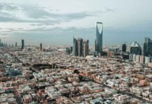 houthis-fire-missiles-at-saudi-arabia,-breaking-years-of-calm