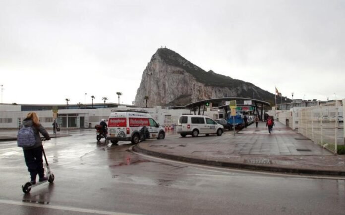 britain-and-eu-formally-sign-gibraltar-treaty,-easing-border-crossings britain-and-eu-formally-sign-gibraltar-treaty,-easing-border-crossings