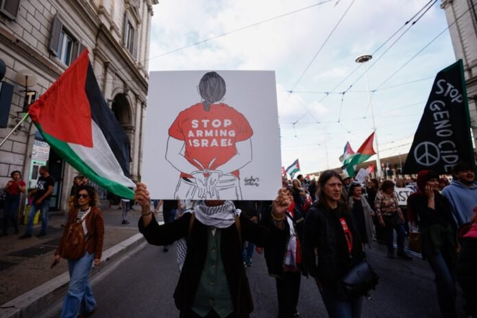 ‘seismic-shift’:-more-than-100-house-democrats-vote-to-cut-israel-military-aid