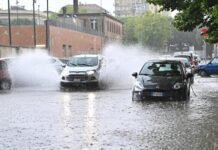 Italy battles two weather extremes: scorching heat in Sicily, deadly storms in the north italy-battles-two-weather-extremes:-scorching-heat-in-sicily,-deadly-storms-in-the-north