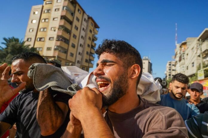 israeli-drone-strike-on-funeral-gathering-in-central-gaza-kills-8,-injures-20 israeli-drone-strike-on-funeral-gathering-in-central-gaza-kills-8,-injures-20