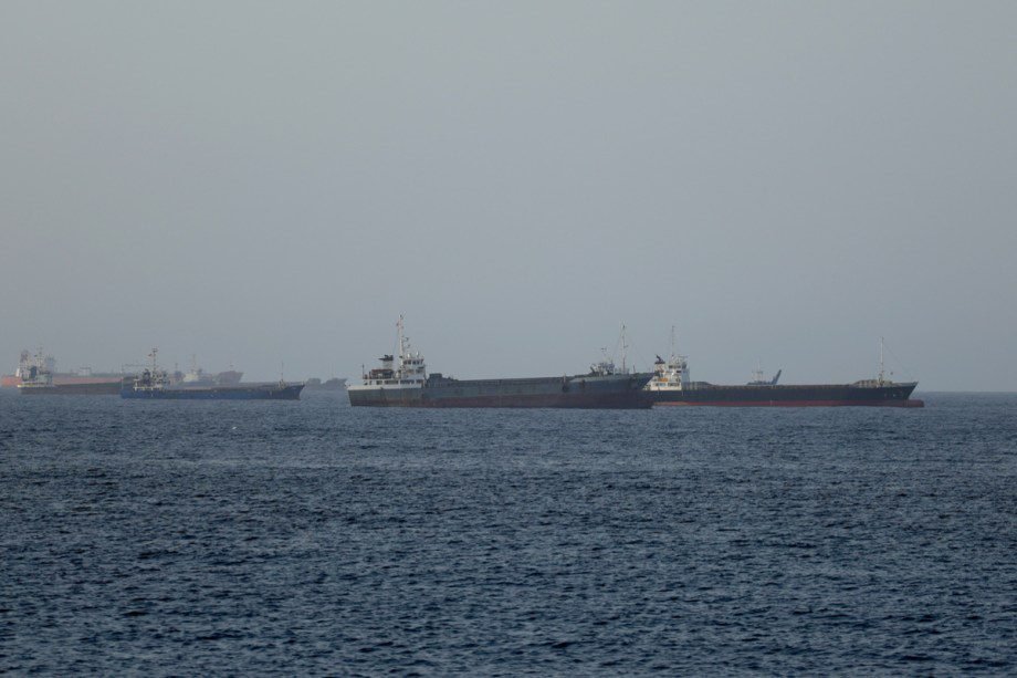 us-energy-chief-says-gulf-oil-flows-nearing-14m-barrels-per-day-despite-iran-tensions us-energy-chief-says-gulf-oil-flows-nearing-14m-barrels-per-day-despite-iran-tensions