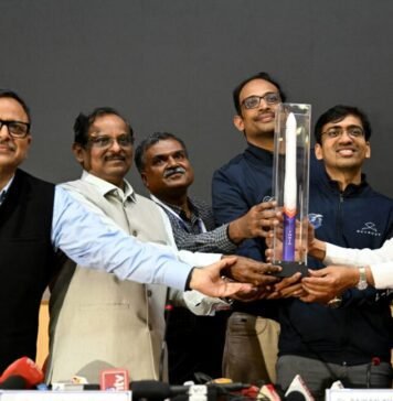 india’s-first-privately-developed-rocket-reaches-orbit-on-dramatic-debut-launch