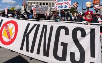 supreme-court-ruling-hands-trump-sweeping-new-powers-and-limits-congressional-oversight