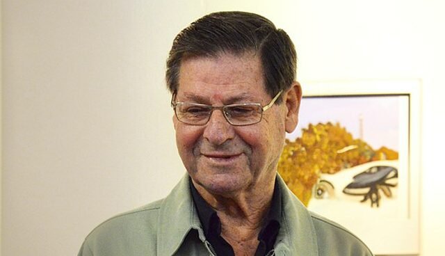 haim-yavin,-israel’s-enduring-voice-of-public-television,-dies-at-93  