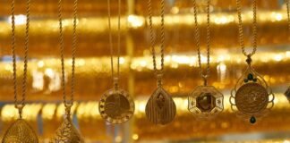 gold-hits-two-week-high