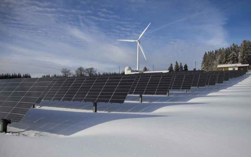 socialists-push-for-fairer-electrification-to-cut-energy-costs-and-boost-eu-competitiveness socialists-push-for-fairer-electrification-to-cut-energy-costs-and-boost-eu-competitiveness