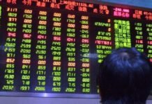 chinese-chip-stocks-dive-as-overvaluation-defies-beijing’s-rescue