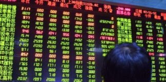 chinese-chip-stocks-dive-as-overvaluation-defies-beijing’s-rescue