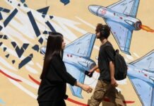 Iranians find community in art, culture and memes as missiles fly iranians-find-community-in-art,-culture-and-memes-as-missiles-fly