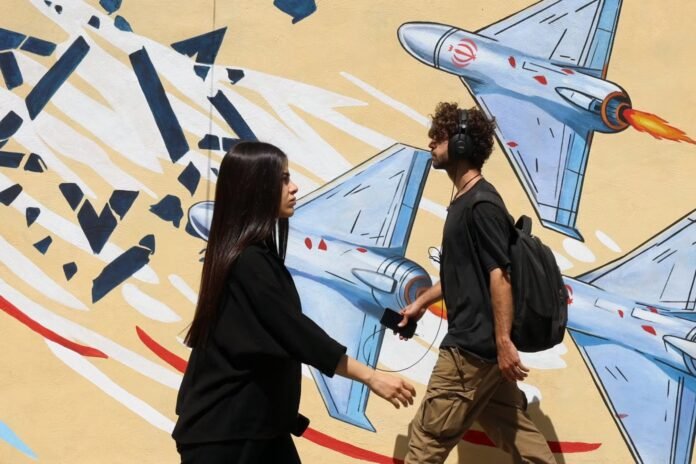 iranians-find-community-in-art,-culture-and-memes-as-missiles-fly