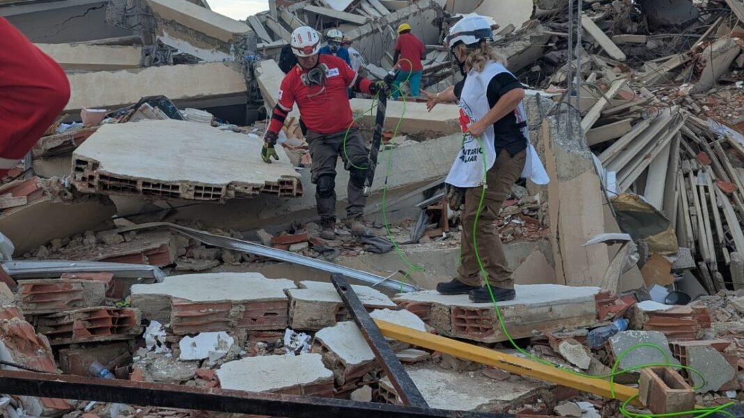 robot-snakes-searched-for-venezuela-earthquake-survivors-in-collapsed-buildings