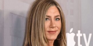 Jennifer Aniston Involved in Celebrity Voter Address Scandal? jennifer-aniston-involved-in-celebrity-voter-address-scandal?