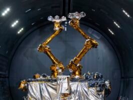 This is the world’s most advanced robotic servicing satellite—that we know about this-is-the-world’s-most-advanced-robotic-servicing-satellite—that-we-know-about