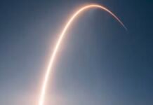 when-an-abandoned-spacex-rocket-crashes-into-the-moon