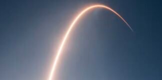 when-an-abandoned-spacex-rocket-crashes-into-the-moon