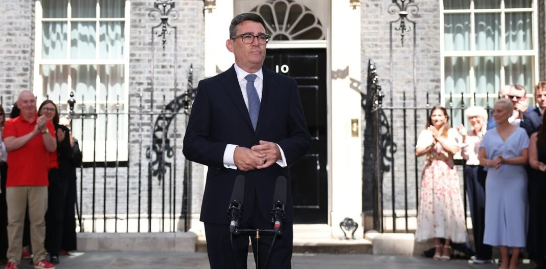revolving-door-at-10-downing-st.-is-weakening-the-special-relationship-between-uk-and-us revolving-door-at-10-downing-st.-is-weakening-the-special-relationship-between-uk-and-us