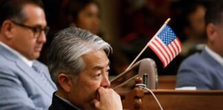 for-the-second-time,-lawmakers-failed-to-fix-california’s-warning-system-for-teacher-misconduct