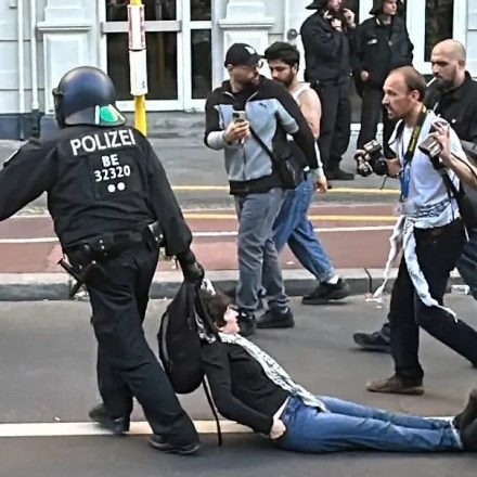 nach-abschiebung-wegen-anti-israel-parole:-bob-vylan-frontmann-wehrt-sich-erfolgreich-gegen-einreiseverbot nach-abschiebung-wegen-anti-israel-parole:-bob-vylan-frontmann-wehrt-sich-erfolgreich-gegen-einreiseverbot