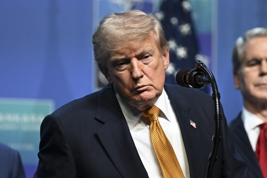 trump-postpones-iran-escalation-following-gulf-diplomatic-pressure:-reports trump-postpones-iran-escalation-following-gulf-diplomatic-pressure:-reports