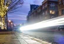 How headlights got brighter, whiter, and more blinding after dark how-headlights-got-brighter,-whiter,-and-more-blinding-after-dark