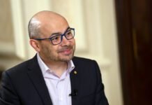 Google’s AI shake-up: DeepMind’s Hassabis steps aside, senior scientists depart google’s-ai-shake-up:-deepmind’s-hassabis-steps-aside,-senior-scientists-depart