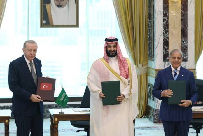 makkah-pact-more-strategic-hedge-than-mutual-defense-revolution