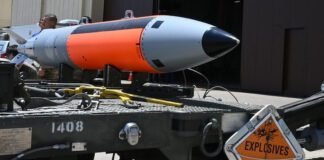us-weighs-tactical-nukes-as-china,-russia-raise-escalatory-stakes
