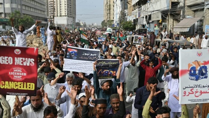 what’s-behind-pakistan’s-restrictive-guidelines-to-control-foreign-media?