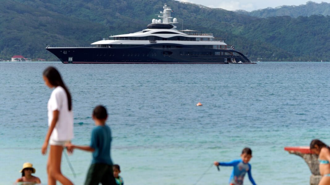 zuckerberg’s-superyacht-ignored-emergency-channel,-failed-to-aid-stranded-boat