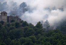 Wildfire-damaged historic buildings may not be as ruined as they appear, but saving them means acting fast wildfire-damaged-historic-buildings-may-not-be-as-ruined-as-they-appear,-but-saving-them-means-acting-fast