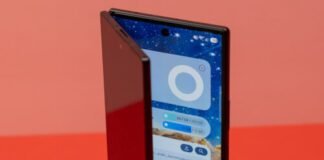 samsung-galaxy-z-fold-8-ultra-review:-the-ultra-foldable-with-an-ultra-price