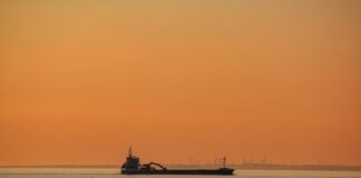 shipping-slows-through-strait-of-hormuz-after-tanker-attacks
