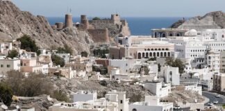 trump-threatens-to-‘bomb-the-shit’-out-of-oman-in-hormuz-dispute