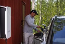 why-plugging-in-all-those-evs-could-actually-save-the-power-grid
