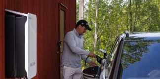 why-plugging-in-all-those-evs-could-actually-save-the-power-grid