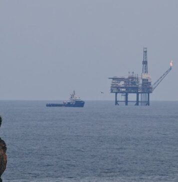 oil-gains-on-middle-east-supply-concerns-amid-impasse-in-us-iran-war