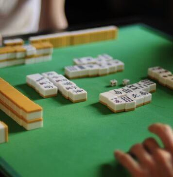 the-global-revival-of-mahjong,-a-centuries‑old-chinese tradition