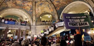 missouri-republicans-are-trying-to-repeal-abortion-rights-by-leaning-into-anti-trans-sentiment