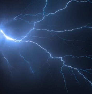 Thunder + fiber-optic cabling used for seismic imaging thunder-+-fiber-optic-cabling-used-for-seismic-imaging