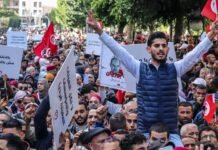 tunisians-demand-saied’s-departure-as-public-services-fail