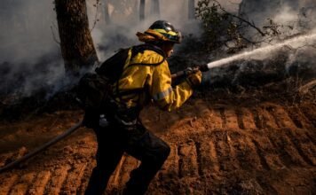 firefighters-sound-alarm-as-us-faces-critical-staffing-shortage:-‘we-don’t-have-enough-people’