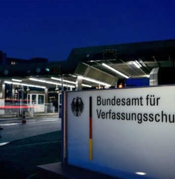german-spy-agency-opens-helpline-for-those-exiled-from-russia,-china