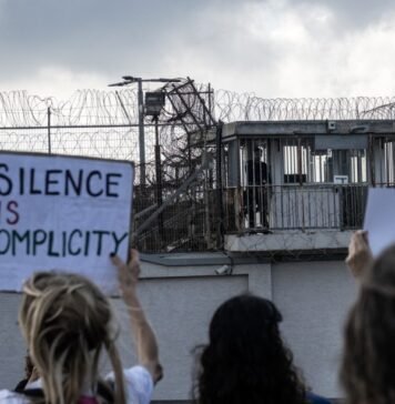 israeli-activists-protest-mistreatment-of-palestinian-women-at-damon-prison