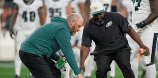 NFL Star Rushed Off Field and Sent to Hospital (Video) nfl-star-rushed-off-field-and-sent-to-hospital-(video)